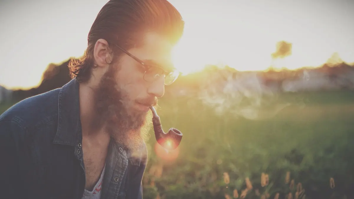 Common Pipe Smoking Mistakes Beginners Make (and How to Fix Them)